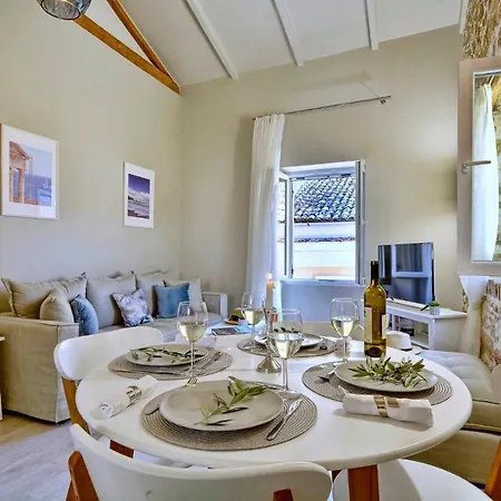 Nv Luxury Apartment *