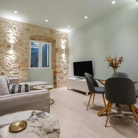 Nv Luxury Apartment *